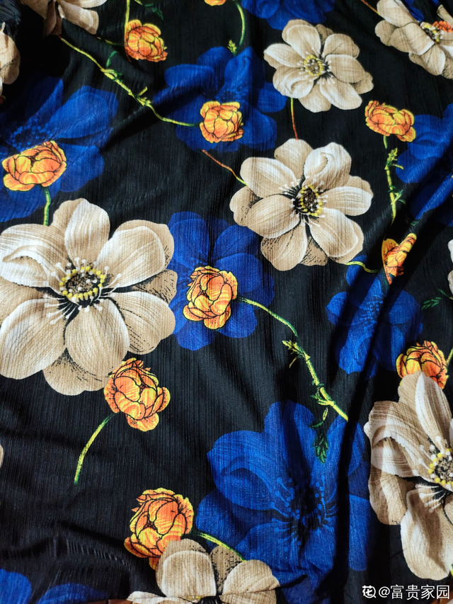 旧衣服怎么处理比较好，那些旧衣服怎么处理好（家有旧衣服别急着扔）