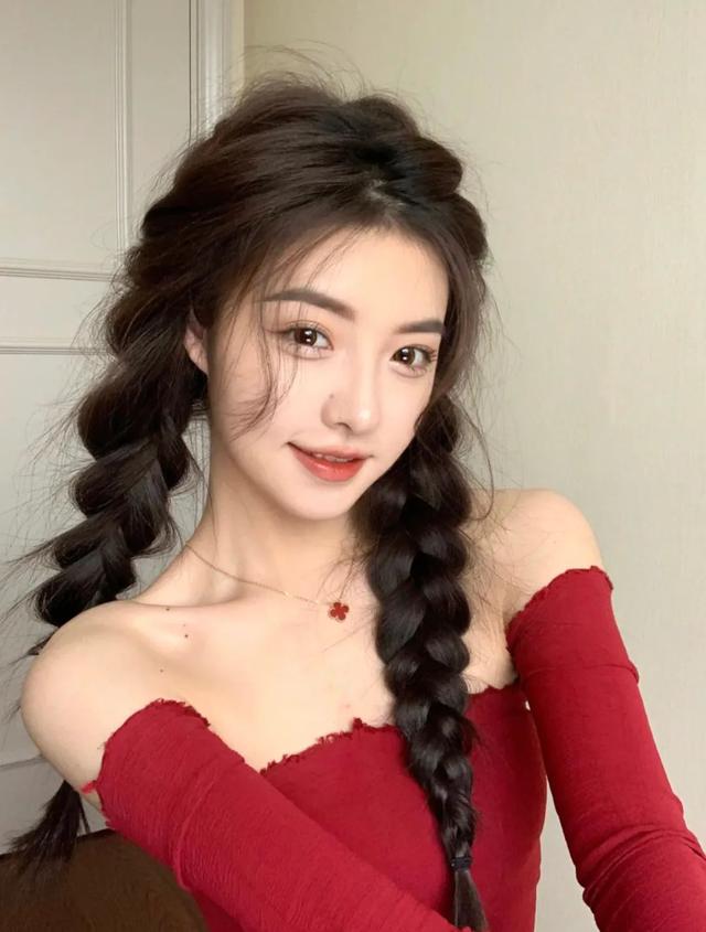 儿童发型图片 小女孩发型绑扎方法简单又可爱，儿童发型图片（几款绝美的新年公主编发）