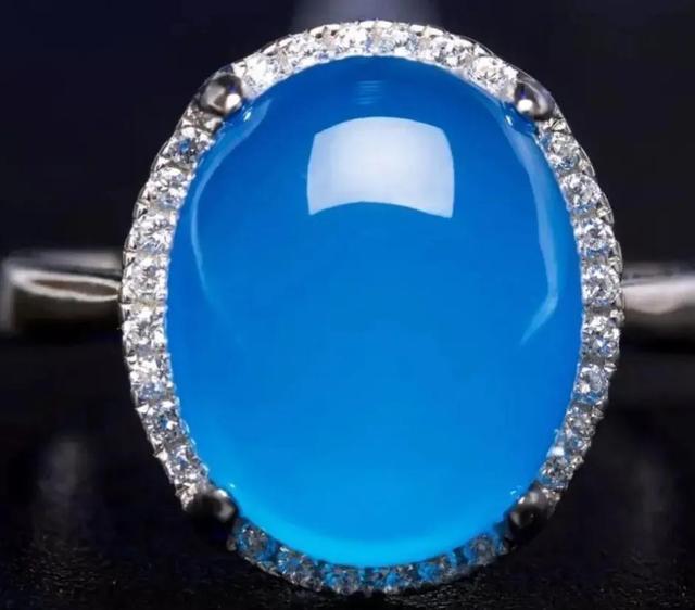 玉石的种类及特点，玉石的种类和特点（中国玉石大全<下>）