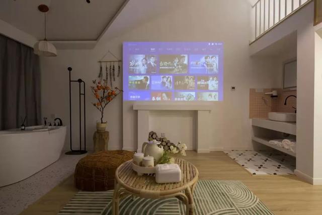 好听的房间名，好听的房间名字唯美（地中海风白房子落地窗……在浦东“圣托里尼”邂逅蓝白Dream）