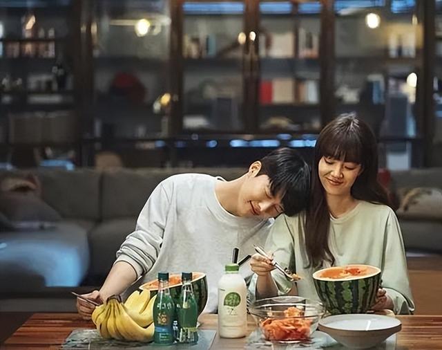 婚姻出问题是什么原因，婚姻出问题是什么原因造成的（相爱的夫妻感情为什么会出现问题）