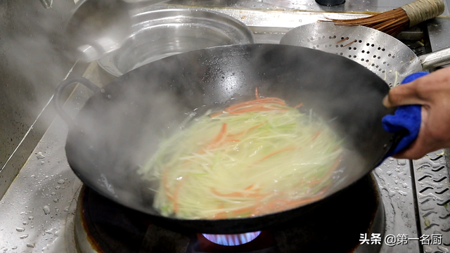 土豆的家常做法，土豆饼的家常做法简单（土豆最好吃的5种做法）