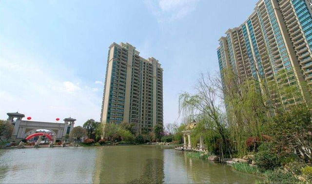 恒大终于迎来好消息了，中央接手恒大了吗（恒大或将打一个漂亮的翻身仗）