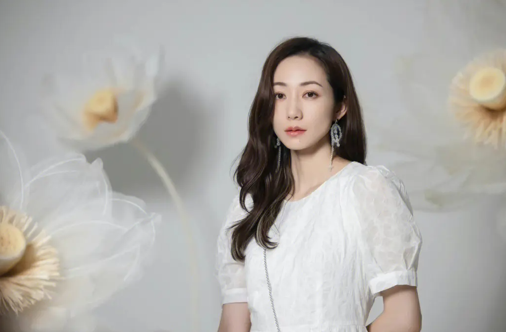 何小娴图片(何小娴小百科知识分享)-寅森速头条