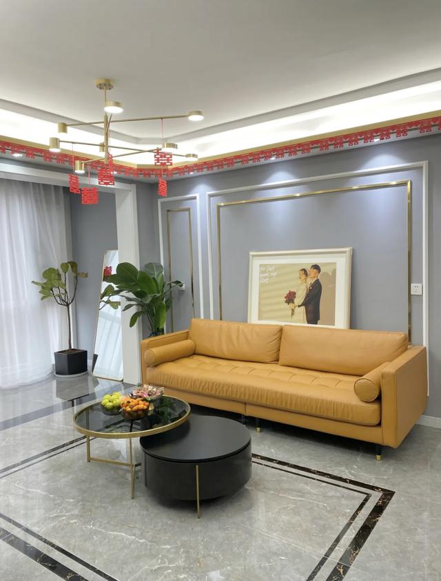 婚房怎么布置既简单又漂亮，婚房布置 简单漂亮（湖南95后小姐姐的婚房火了）