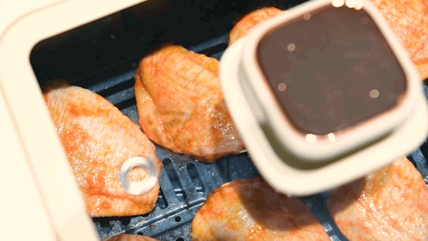 臭豆腐蒸制方法，蒸臭豆腐怎么做（解锁黑暗料理：空气炸臭豆腐）