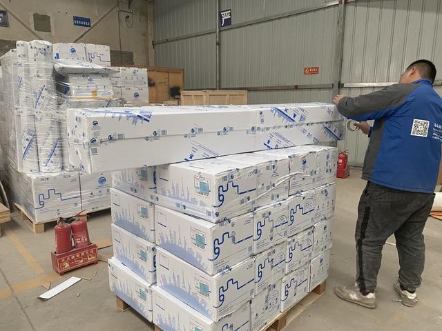 集装箱的体积，标准集装箱的尺寸是多少（一整个海运货柜有多能运）