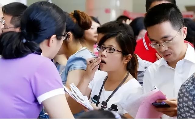 动物医学专业就业前景，动物医学专业就业前景如何（表面听起来很“冷门”的4个专业）