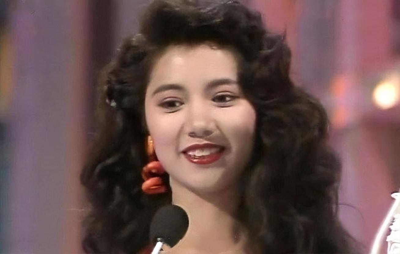 吴家欣女歌手(吴家欣这个名字的含义)-寅森速头条