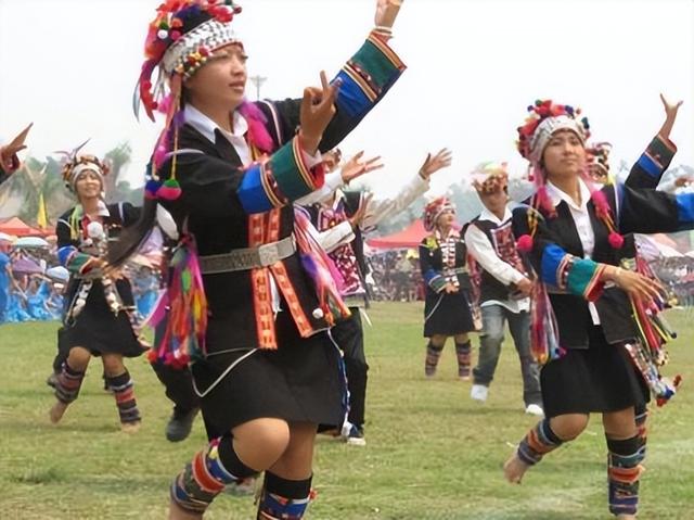 56个民族人口排名，中国民族人口排行榜（这些“野”知识你必了解）