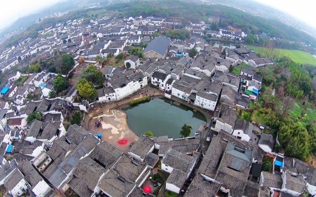 浙江在哪个省哪个城市，浙江在哪里哪个省份哪个市（这座浙江C位城市究竟有多“牛”）