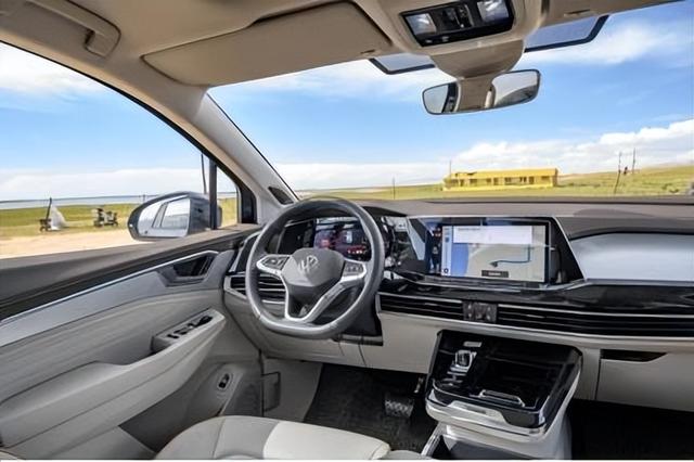 大众的高端车是什么品牌，大众系列的车型有哪些（高端中大型SUV一汽-大众揽境比想象中的更抢手）