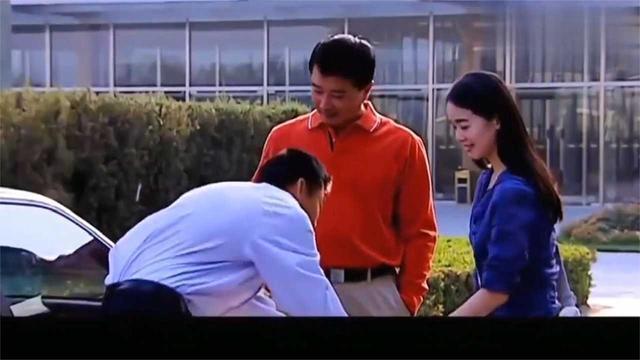 小堂客醉了原唱，小堂客醉了原唱是谁（靠变卖唱片为生的丁元英）