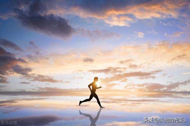 关于时间流逝的句子，关于时间流逝的句子唯美短句（关于感怀岁月的句子）