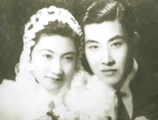 戴望舒是什么派诗人，戴望舒是什么派诗人新月诗派（戴望舒：让好友与妻同住一房）