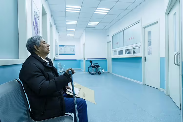 中国人口平均寿命，近50年我国人口平均寿命（有多少人能活到80岁）