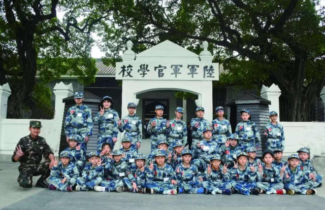 职业学校多少分录取，2022兰州职业技术学院在甘肃招生人数、录取分数线、位次（中等生应该考虑的5所军校）