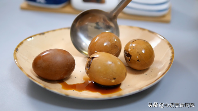 怎么做五香茶叶蛋，怎么做五香茶叶蛋快速入味（孩子隔三差五就要吃）