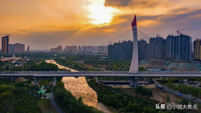 出生率的计算公式，中国人口出生率（是政策原因还是市场资源配置的原因）