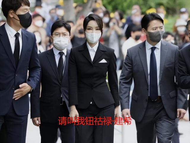 时大漂亮个人简历，时大漂亮为辛巴鸣不平（50岁韩国总统夫人合影遭“排挤”）