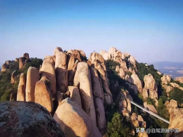 鲁山旅游景点大全，鲁山最近的景区景点（河南最美的十大风景区）