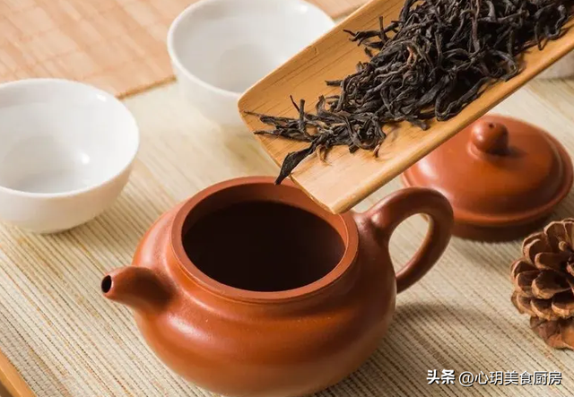 泡泡水的制作方法简单出泡效果好，自制泡泡水用什么好（让你泡出的茶汤甜润又可口）