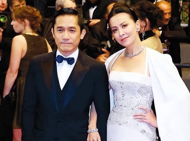 梁朝伟和刘嘉玲，梁朝伟刘嘉玲年轻时合照（酒到浓时香自溢。你为什么嫁我）