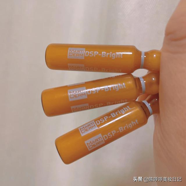乳液怎么用，乳液什么牌子好用（精华液和乳液哪一个先用）