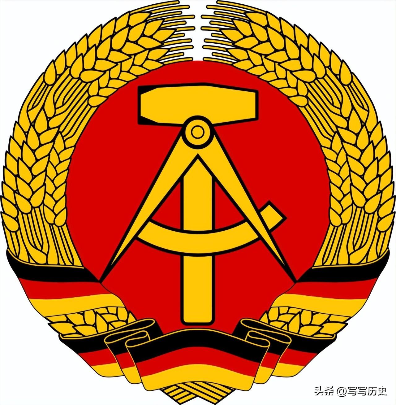 黑色背景国徽图片(盘点所有社会主义国家的国旗和国徽) - 赤虎壹号