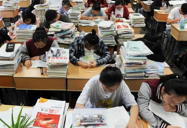 天津师范大学是一本还是二本大学，天津师范大学是几本大学（天津4所“害人不浅”的大学）