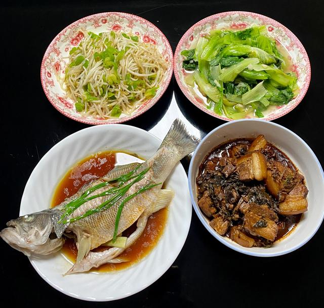 1,夏天晚餐吃什么好:夏季晚餐应该吃什么