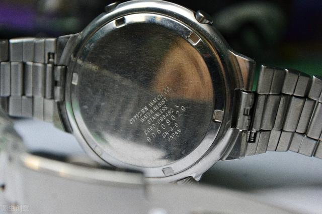 罗西尼手表属于什么档次，罗西尼手表属于什么档次女士（全球七大最顶尖的制表强国）