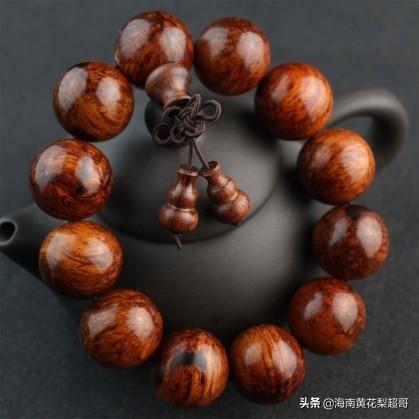 紫油梨和黄花梨的区别，紫油梨和黄花梨的区别图片（你知道缅甸黄花梨、老挝黄花梨、印度紫花梨吗）