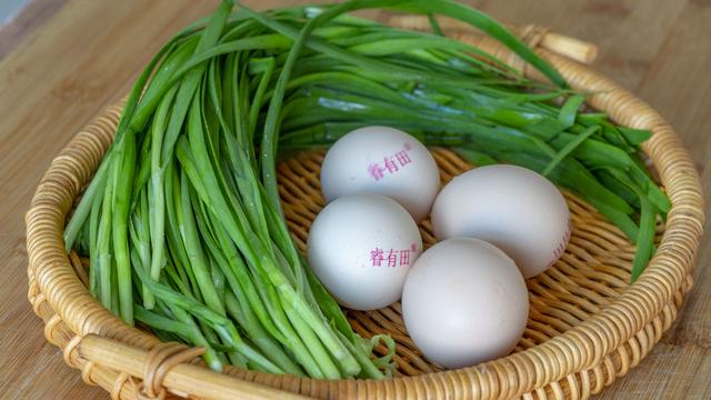 鹌鹑蛋是发物吗，属于发物的食物一览表（8种“增补食物”要多吃）