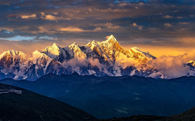 中国的名山大川，中国的名山大川手抄报（盘点中国最美的66个风景）