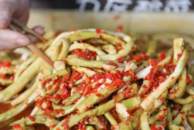 元江芦荟的特点元江芦荟引种，云南元江芦荟（元江这些凭实力出圈土特产邀你来带回家）