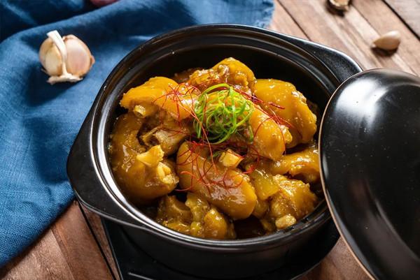 孕妇可以吃猪蹄吗，猪脚炖什么适合孕妇吃（吃一次想十次的下饭菜盐焗猪手）