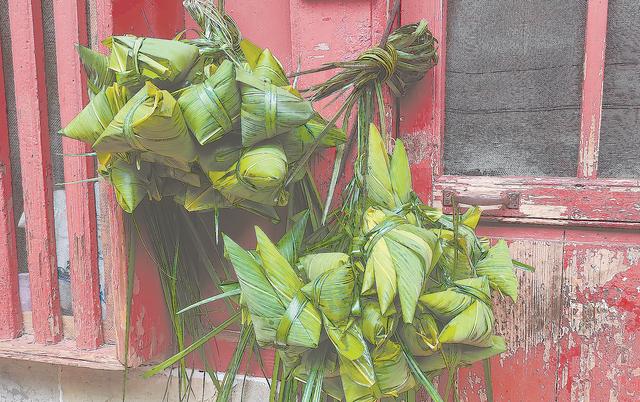 粽子节是几月几号，粽子节是几月几号英文（吃粽子、挂艾叶、戴香包）