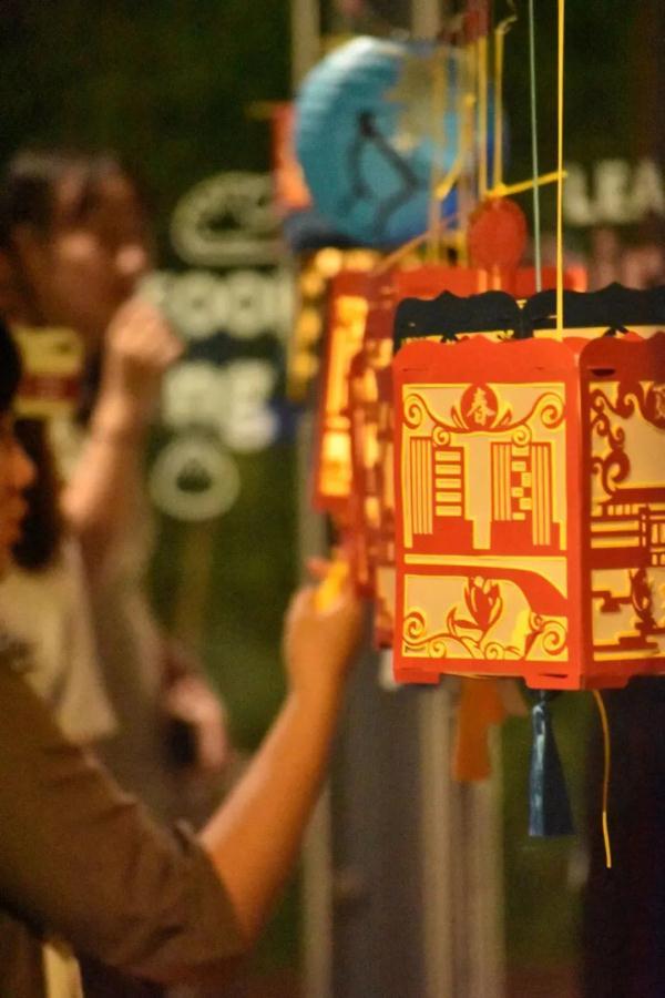 三个方是什么字怎么读，方的拼音和笔顺（三位复旦学者解读中秋节）