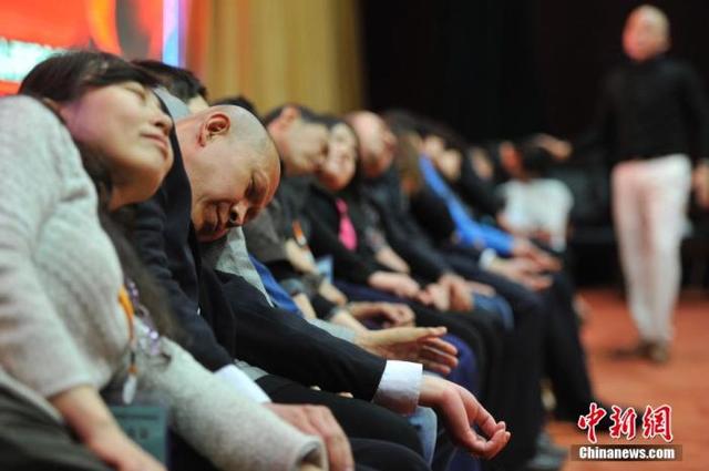 中国13点是几点，中国13点是几点到几点（那些失眠的年轻人）