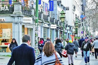 第三季度是哪几个月，第三季度是哪几个月共多少天几个星期零几天（2023年全球九大趋势展望）